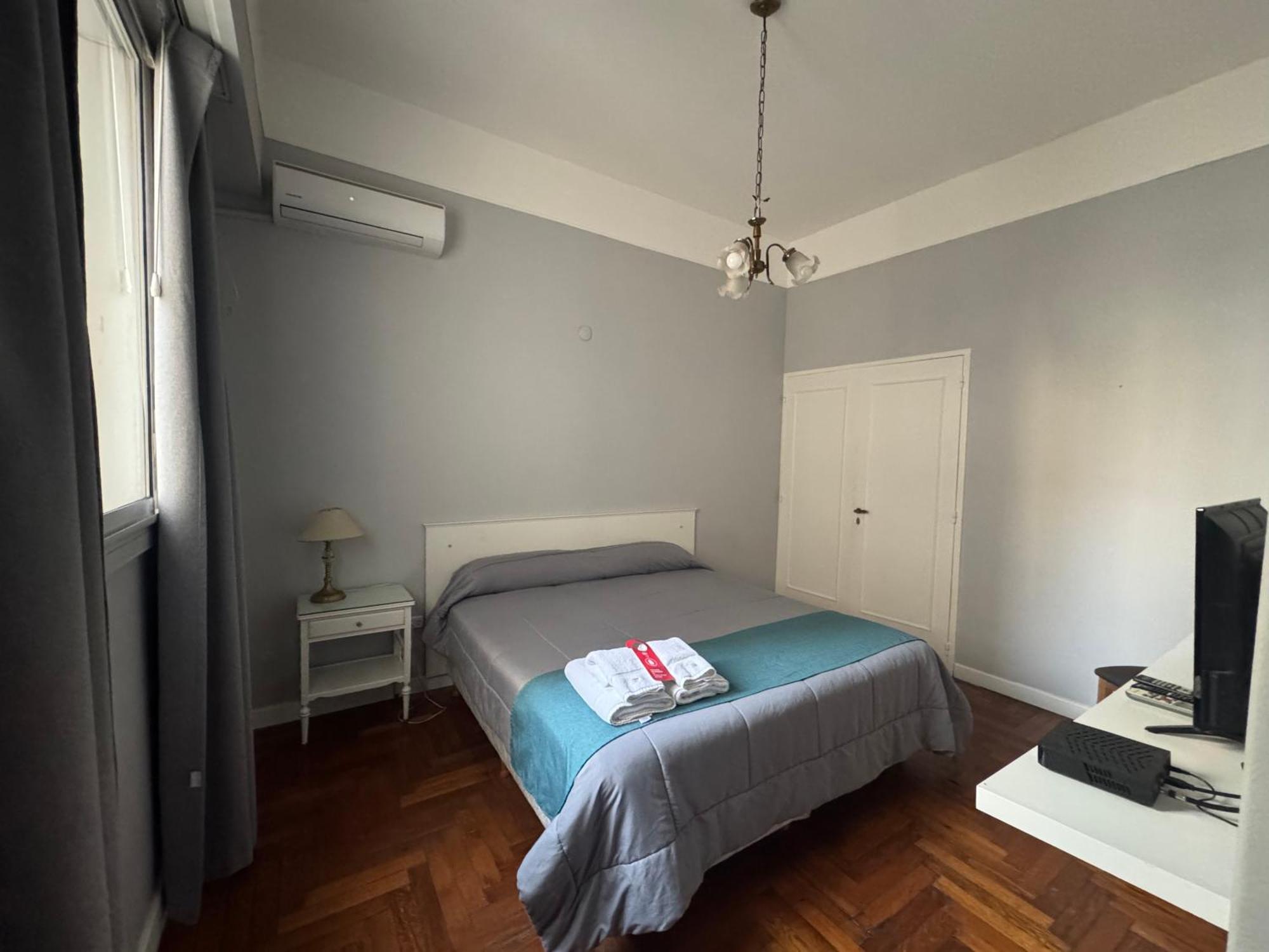 Hotel Lyon By Mh Buenos Aires